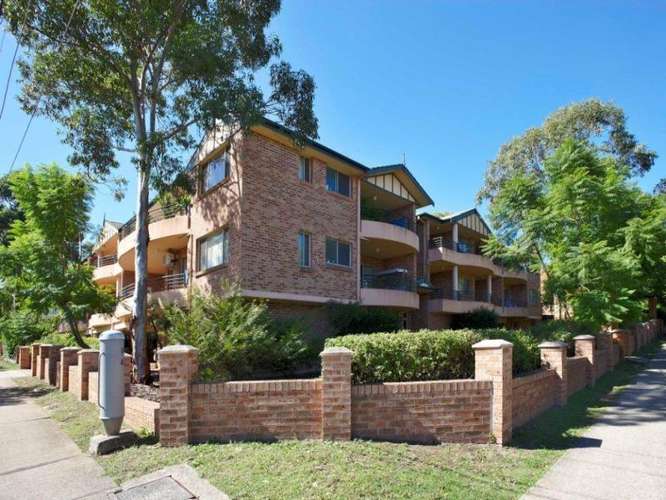 Main view of Homely unit listing, 13/33-35 Good Street, Westmead NSW 2145