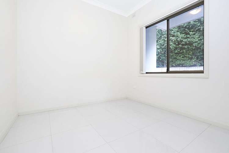 Fifth view of Homely unit listing, 8/8 Miller Street, Coniston NSW 2500