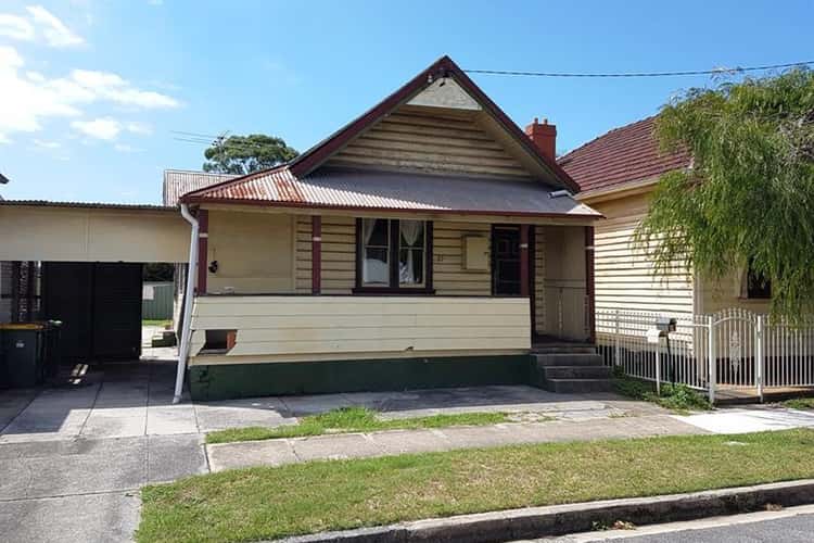 27 Smith St, Mayfield East NSW 2304