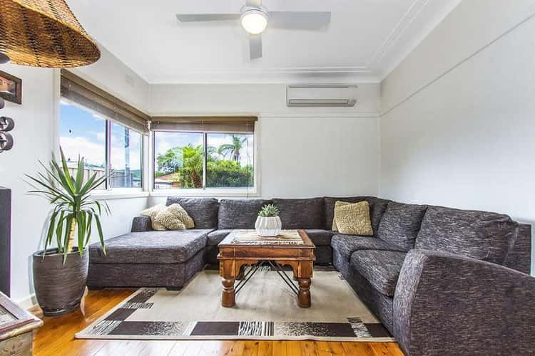 Third view of Homely house listing, 1/52 Webb Road, Booker Bay NSW 2257