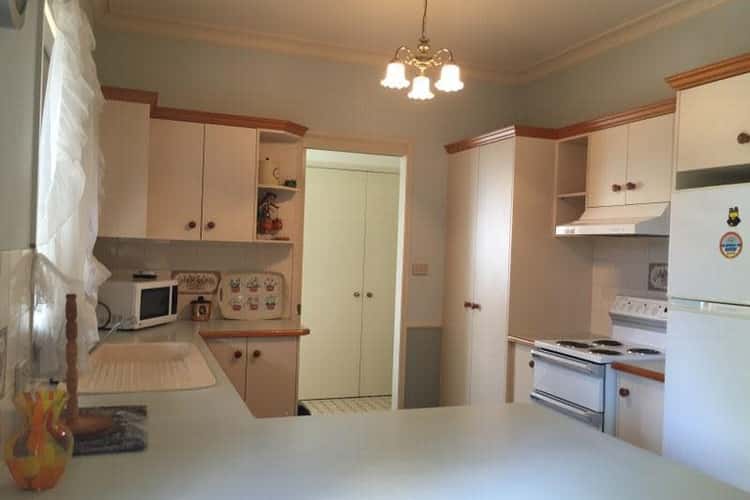 Third view of Homely apartment listing, 32A Crown St, Tamworth NSW 2340
