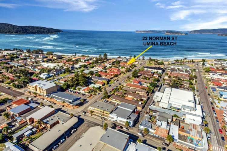 Second view of Homely townhouse listing, 1/22 Norman St, Umina Beach NSW 2257