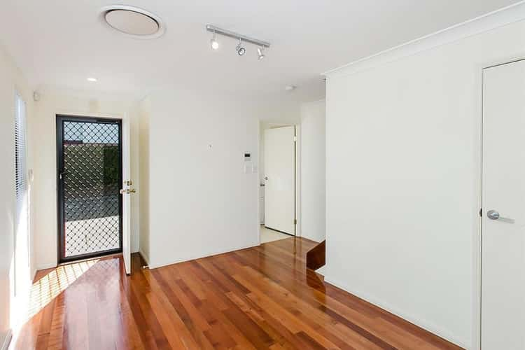 Fourth view of Homely townhouse listing, 2/16 Venner Rd, Annerley QLD 4103