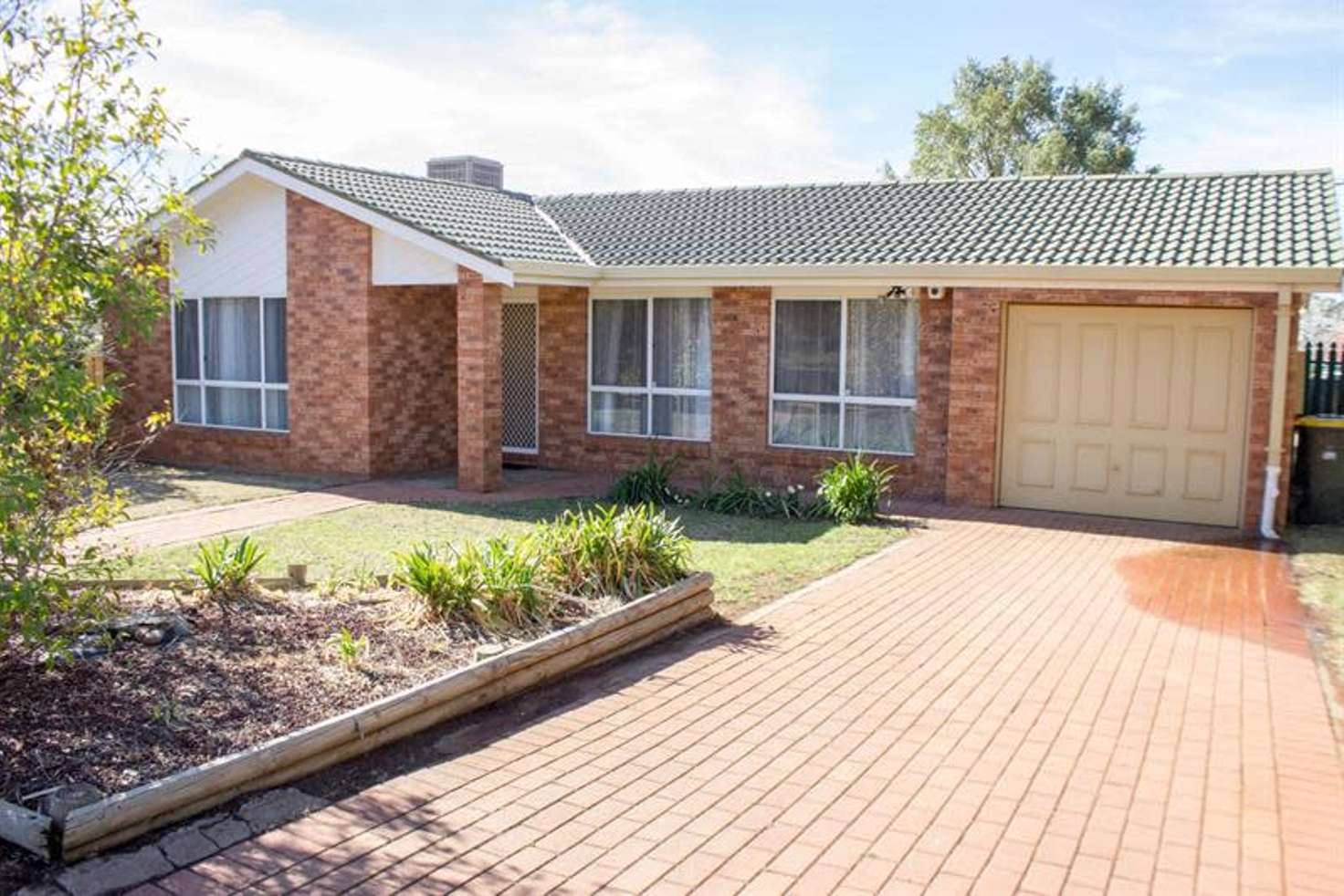 Main view of Homely house listing, 20 Jack William Dr, Dubbo NSW 2830