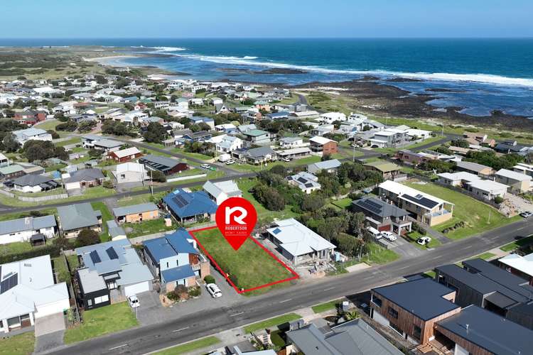 43 PHILIP STREET, Port Fairy VIC 3284