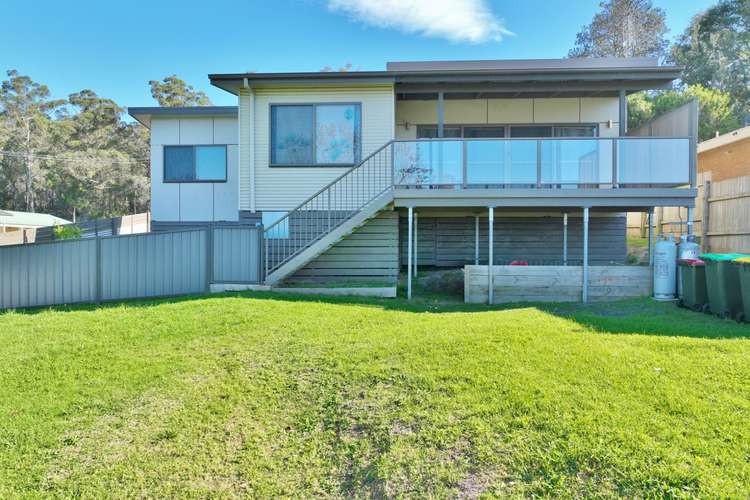 1 Hollydale Place, Eden NSW 2551