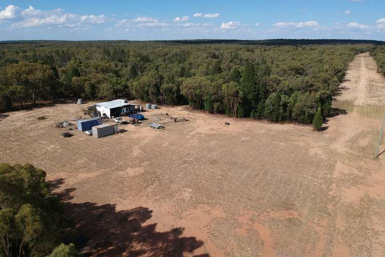 Main view of Homely acreageSemiRural listing, 14692 Oxley Highway, Rocky Glen NSW 2357