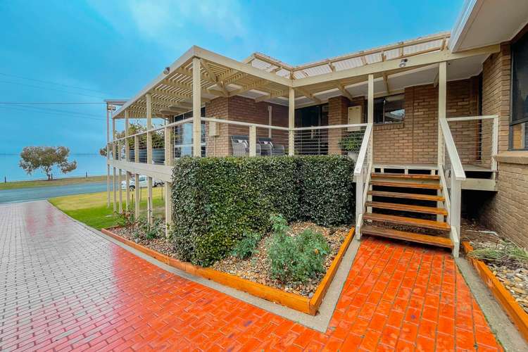 361 Lakeside Drive, Lake Boga VIC 3584