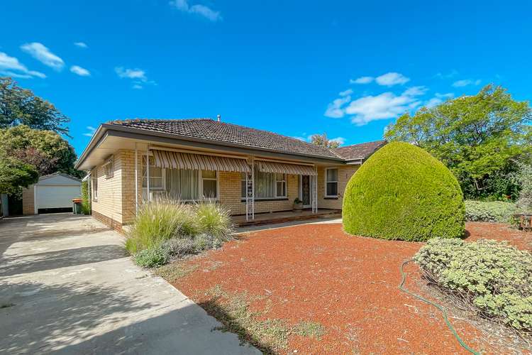 16 Armstrong Street, Boort VIC 3537