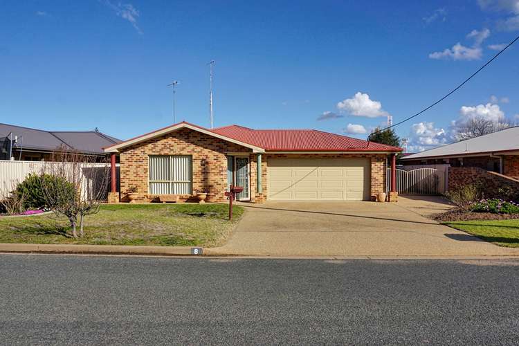 8 Broad Lane, West Wyalong NSW 2671