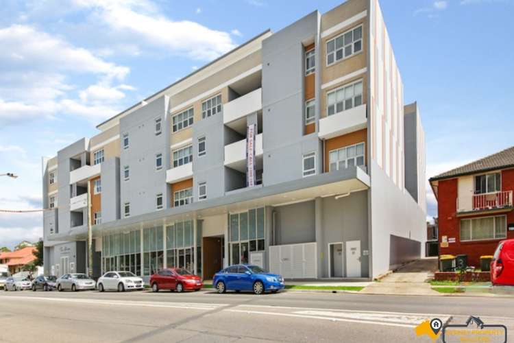 Main view of Homely apartment listing, 3/15 Toongabbie Road, Toongabbie NSW 2146