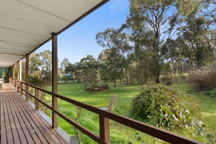 3 WOODLEA COURT, Kirwans Bridge VIC 3608