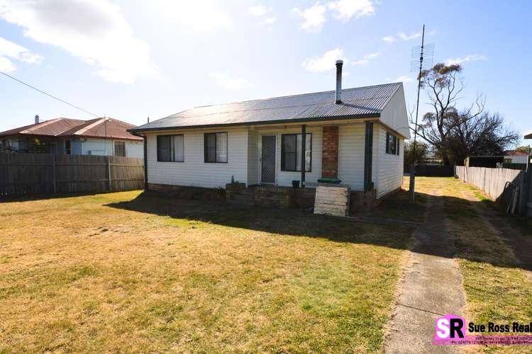 3 O'Donnell Avenue, Guyra NSW 2365