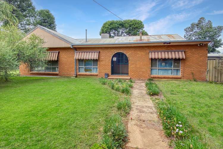 32 Hay Rd, Darlington Point NSW 2706