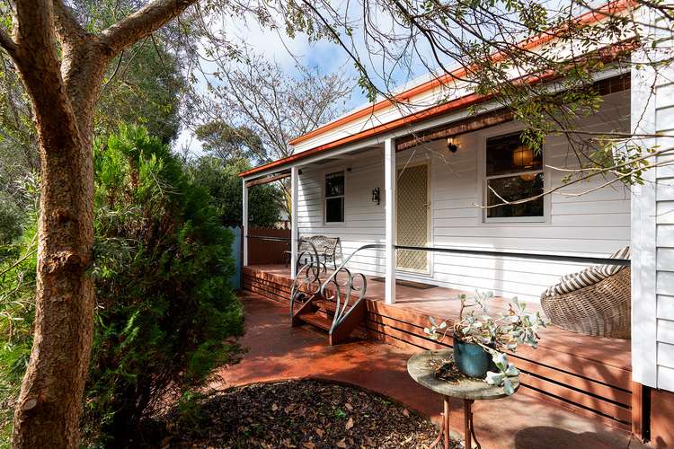Main view of Homely unit listing, 1/37 Johnstone Street, Castlemaine VIC 3450