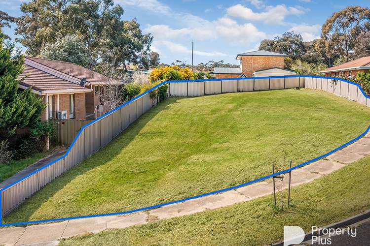 5 Nesbit Court, Castlemaine VIC 3450