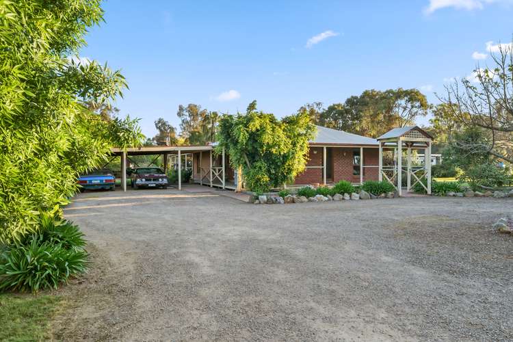 140 HIGH ROAD, Murchison East VIC 3610