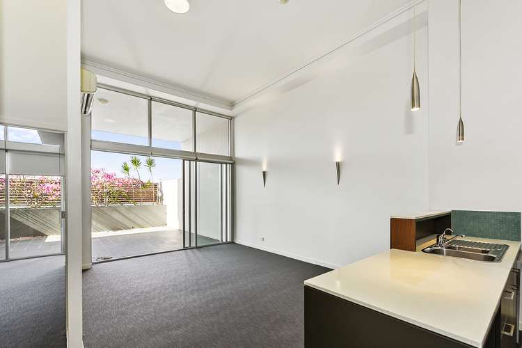 Main view of Homely apartment listing, 06/43 Hercules Street, Hamilton QLD 4007