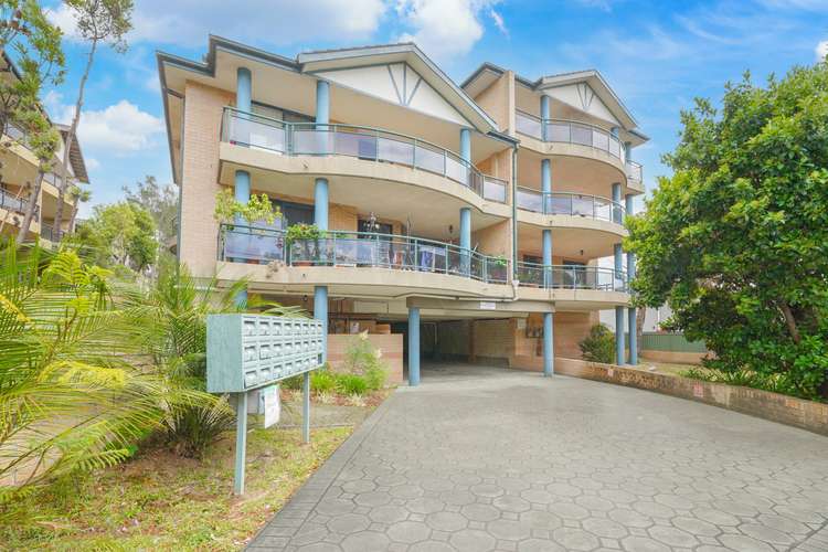 Main view of Homely unit listing, 15/12-16 Blaxcell Street, Granville NSW 2142