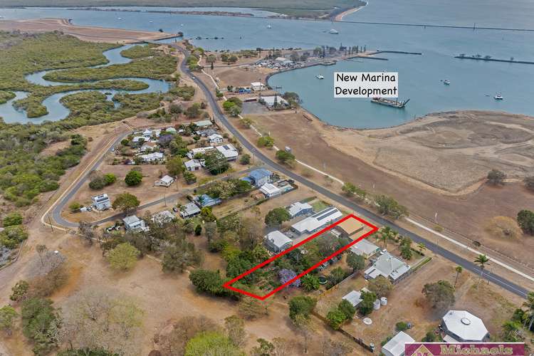 24 Harbour Esplanade, Burnett Heads QLD 4670