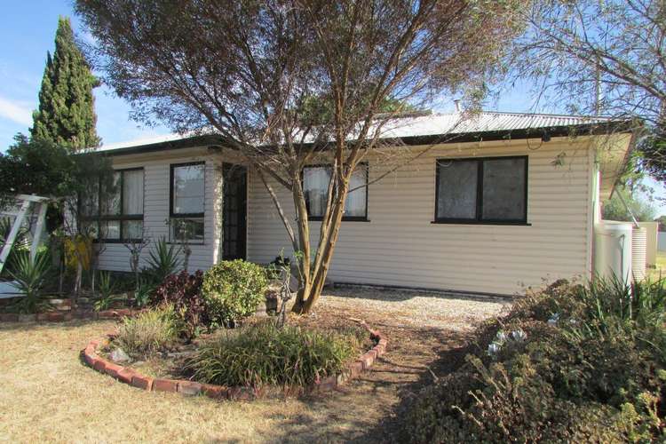 38 Gardiner Street, Warracknabeal VIC 3393