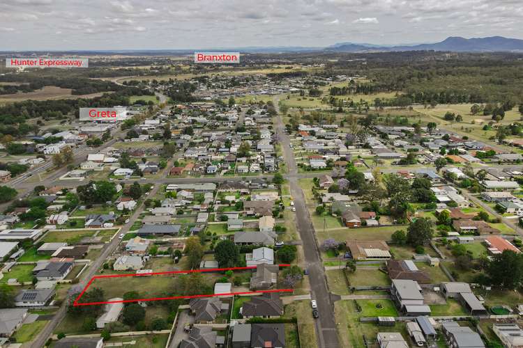 16 Branxton Street, Greta NSW 2334