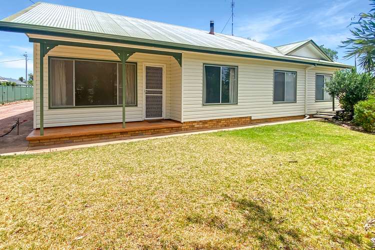 31 Daalbata Rd., Leeton NSW 2705