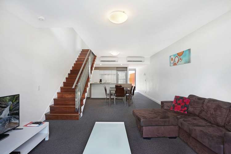 Main view of Homely unit listing, 1/4 Aplin Street, Townsville City QLD 4810
