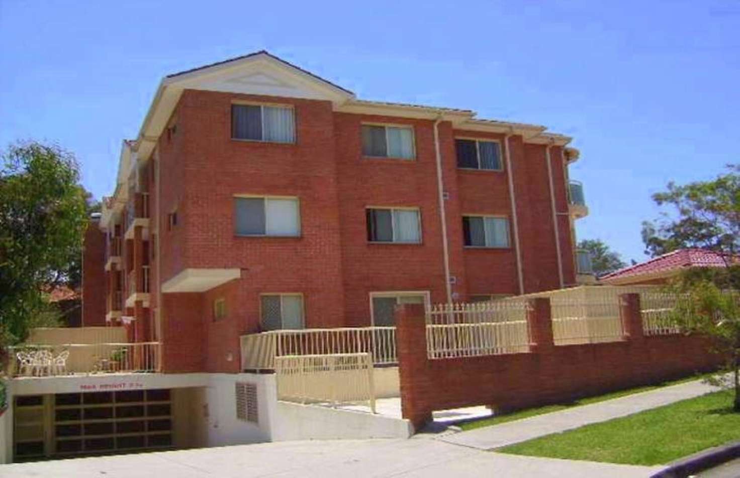 Main view of Homely unit listing, 1/5-7 Myrtle Road, Bankstown NSW 2200