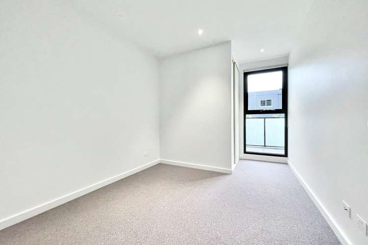 Fifth view of Homely apartment listing, 107/1 Queen Street, Blackburn VIC 3130