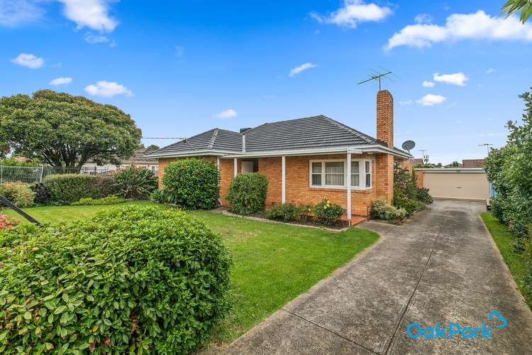 11 Malcolm Street, Oak Park VIC 3046