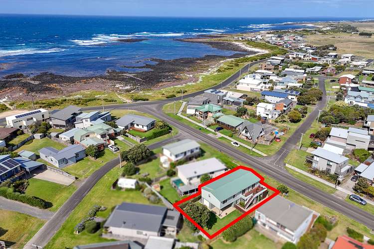 8 Powling Street, Port Fairy VIC 3284