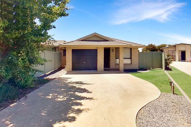 Main view of Homely semiDetached listing, 4B Jonquil Crt, Dubbo NSW 2830