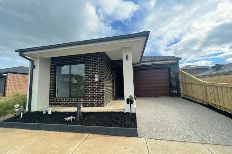 Main view of Homely house listing, 7 Shetland Avenue, Truganina VIC 3029