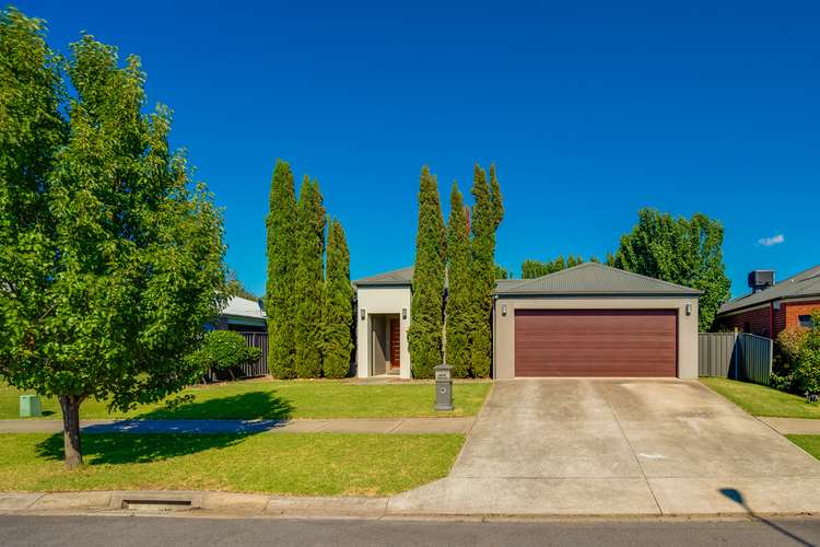 256 Rivergum Drive, East Albury NSW 2640