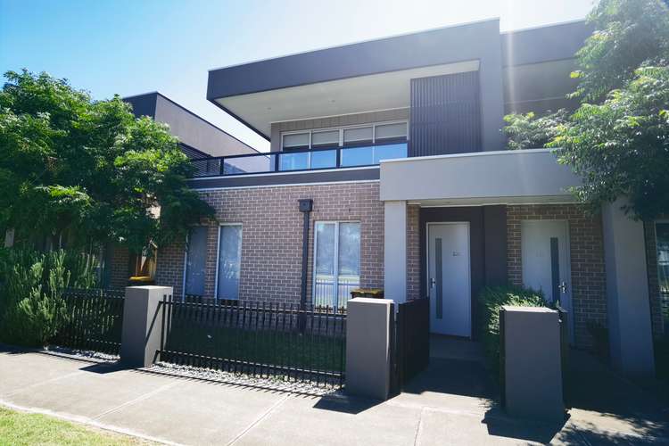Main view of Homely townhouse listing, 221 Duke Street, Sunshine North VIC 3020
