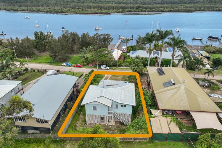 84 Wahine Drive, Russell Island QLD 4184