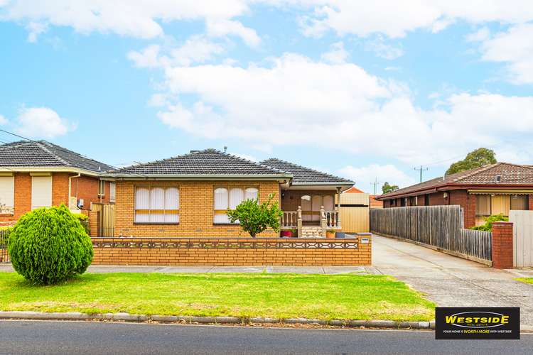 Main view of Homely house listing, 4 Leslie Street, St Albans VIC 3021