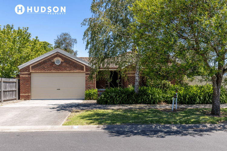 2 Woodburne Drive, Sale VIC 3850