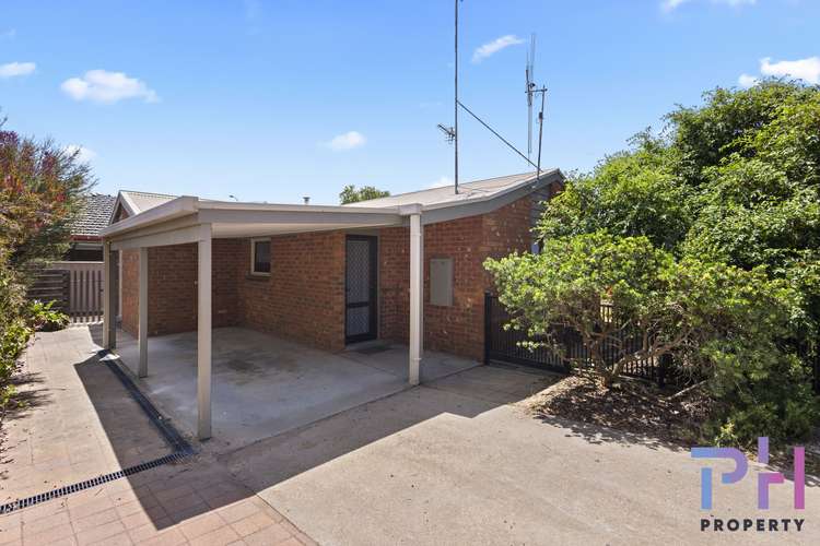 Sixth view of Homely unit listing, 1/100 Edwards Road, Kennington VIC 3550