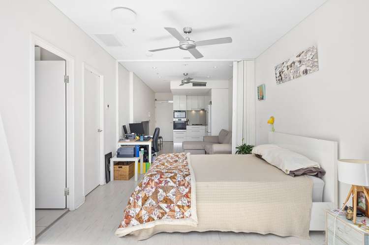Fifth view of Homely unit listing, 2008/16 Hamilton Place, Bowen Hills QLD 4006
