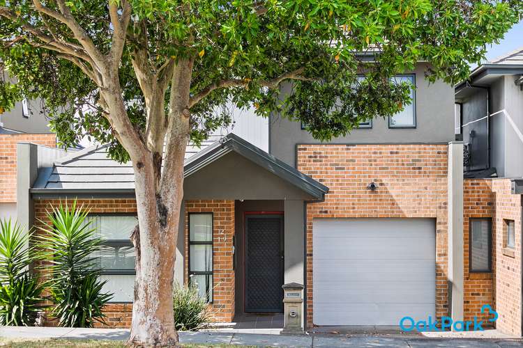 Main view of Homely townhouse listing, 2/19 Grandview Street, Glenroy VIC 3046