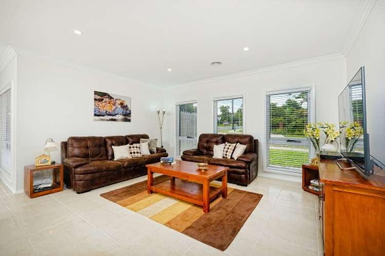 Second view of Homely townhouse listing, 617 Elm Street, Albury NSW 2640