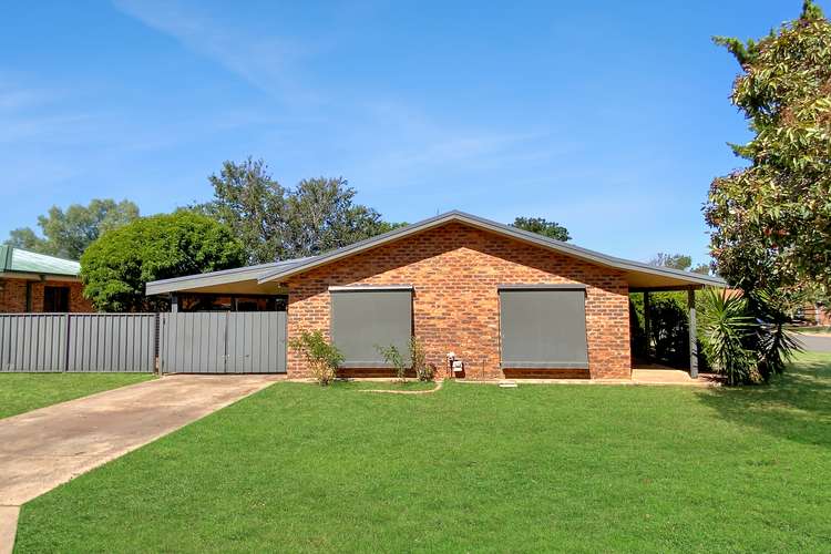 2 Dover  Street, Forbes NSW 2871