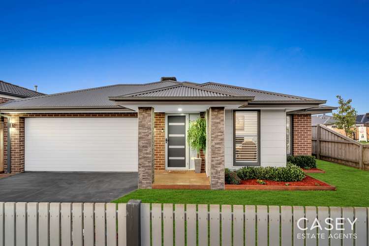 Main view of Homely house listing, 2 Mare Close, Cranbourne East VIC 3977