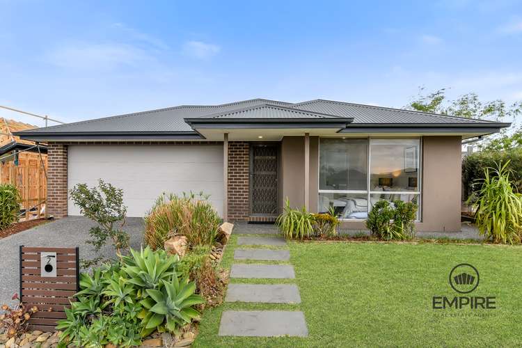 2 Mena Place, Clyde VIC 3978