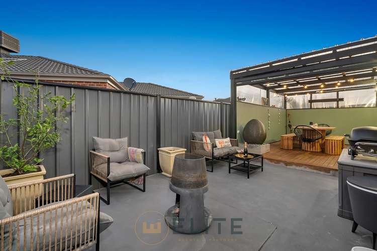 Fifth view of Homely house listing, 15 Wilkiea Crescent, Cranbourne North VIC 3977