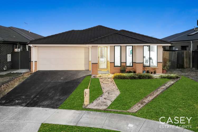 Third view of Homely house listing, 38 Genevieve Circuit, Cranbourne East VIC 3977