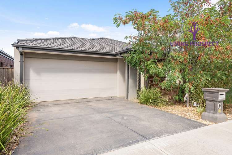 Main view of Homely house listing, 11 Mathoura Avenue, Werribee VIC 3030