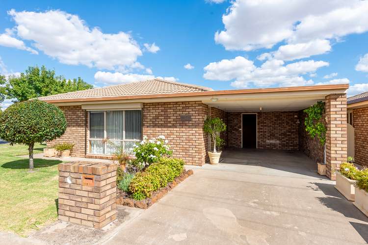 Main view of Homely unit listing, 2/71 Macpherson Street, Nhill VIC 3418